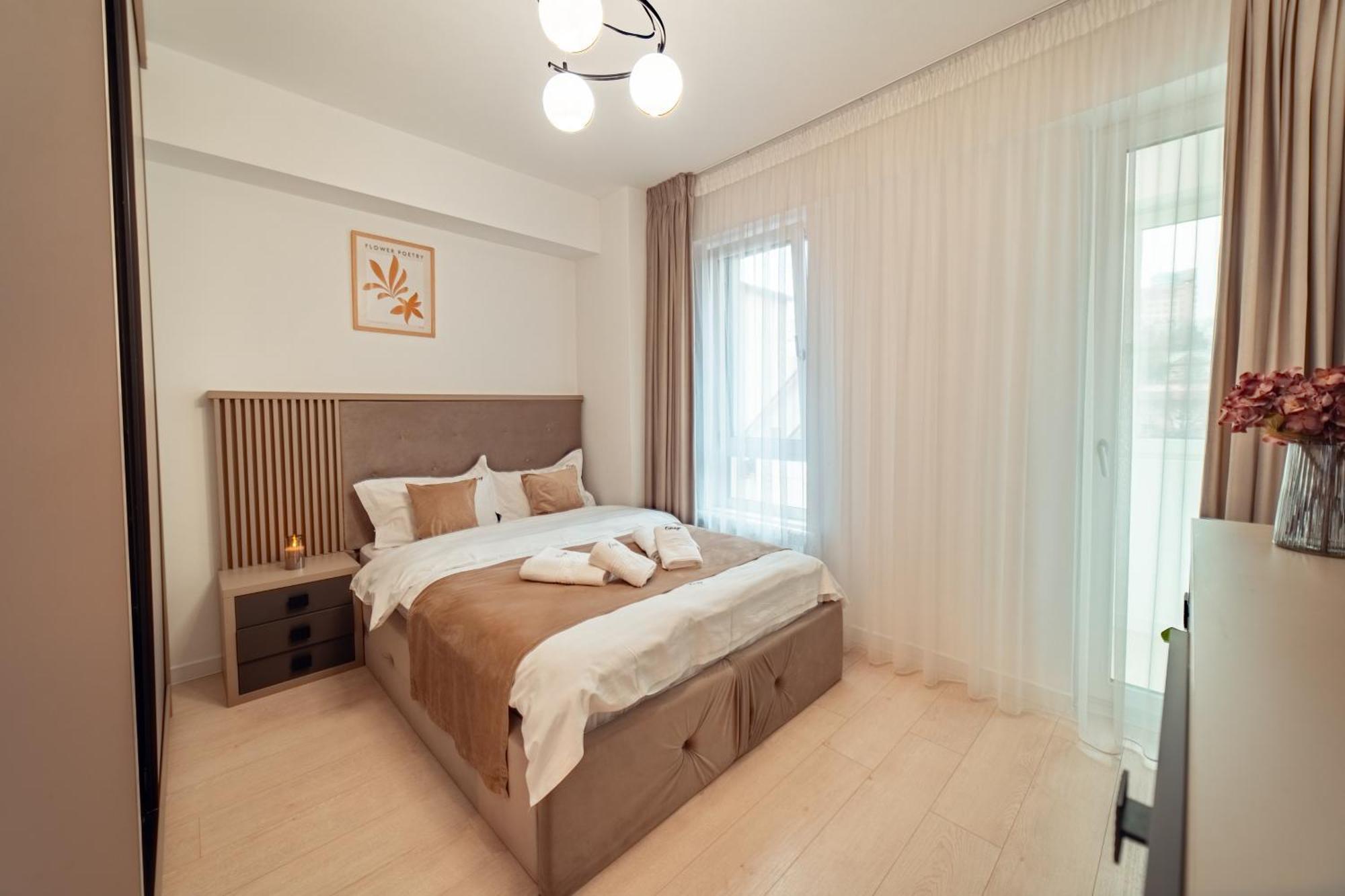 Cozy Aparthotel - Ultracentral Luxury Apartments Iasi Eksteriør billede