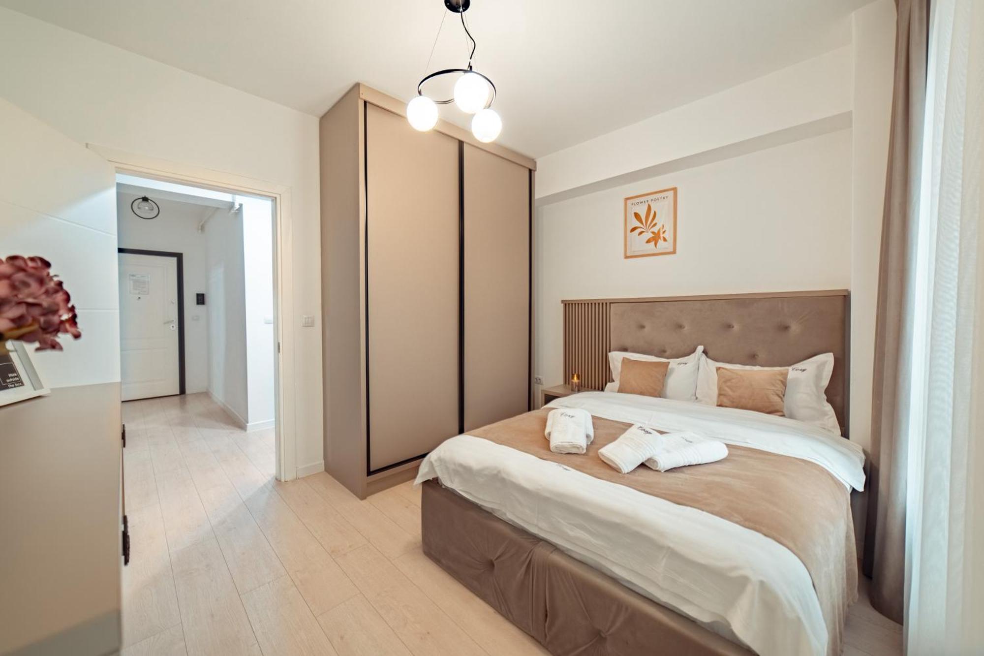 Cozy Aparthotel - Ultracentral Luxury Apartments Iasi Eksteriør billede